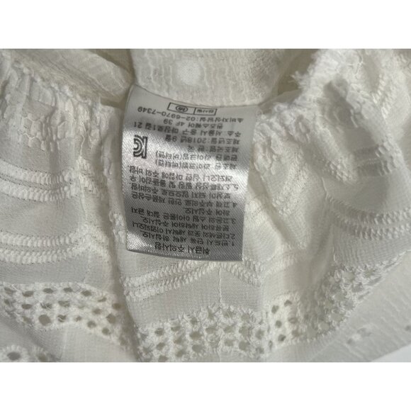 Like_Vam Korea Blouse in White - Picture 5 of 5